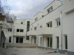 2340 Mödling, Schulweg 2 :: System: Kunststoff Brillant | Sückzahl: 120